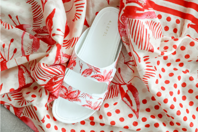 Alepel and Sigal collaboration Featuring their renown eponymous prints, hand-painted on our sandals, just in time for summer.