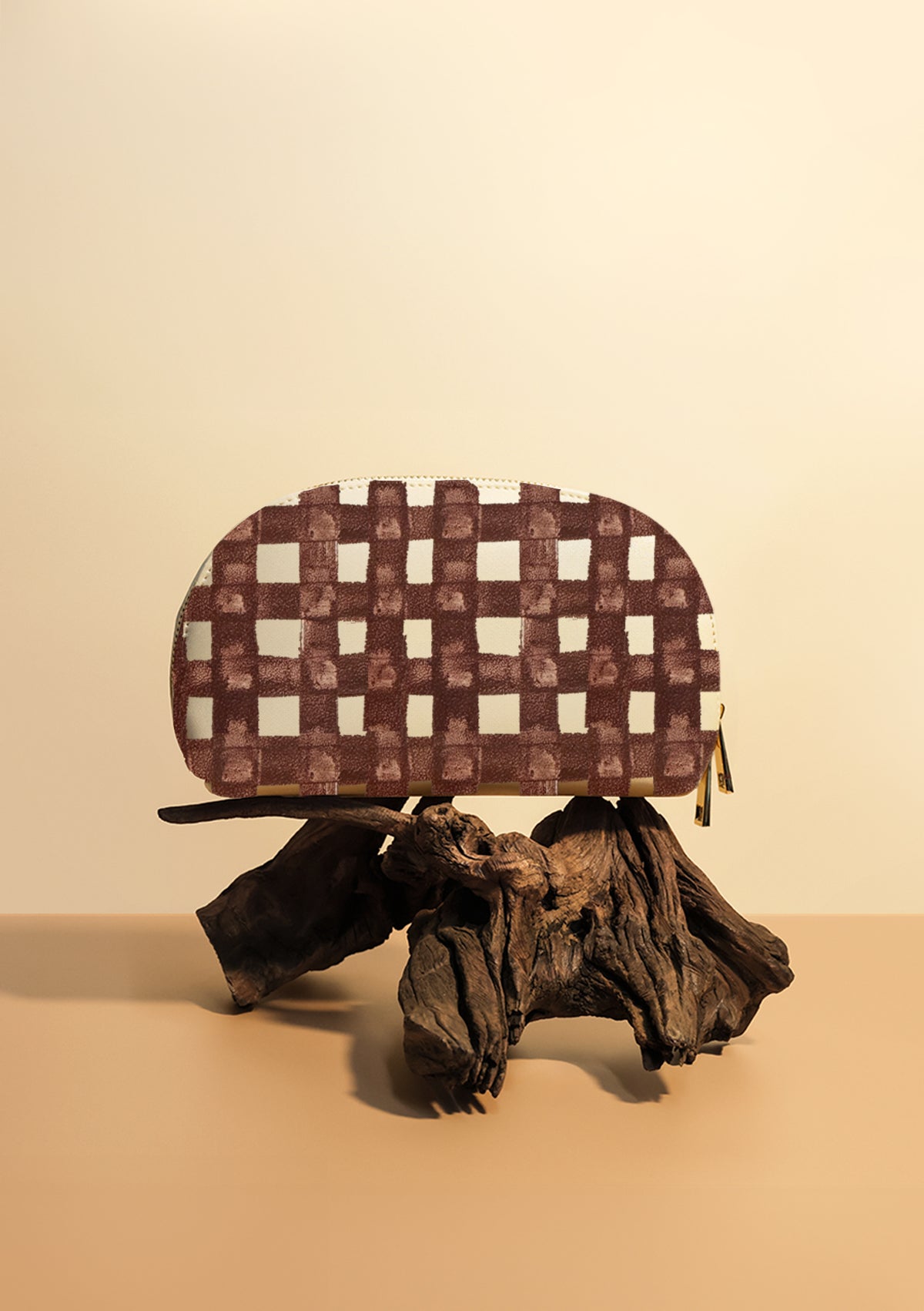 Chocolate Grid Beige Makeup Bag