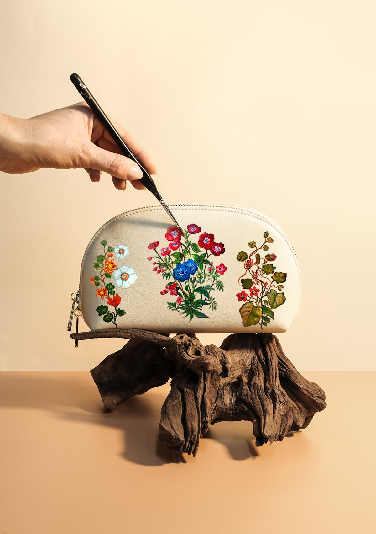 Dreamscape Beige Makeup Bag