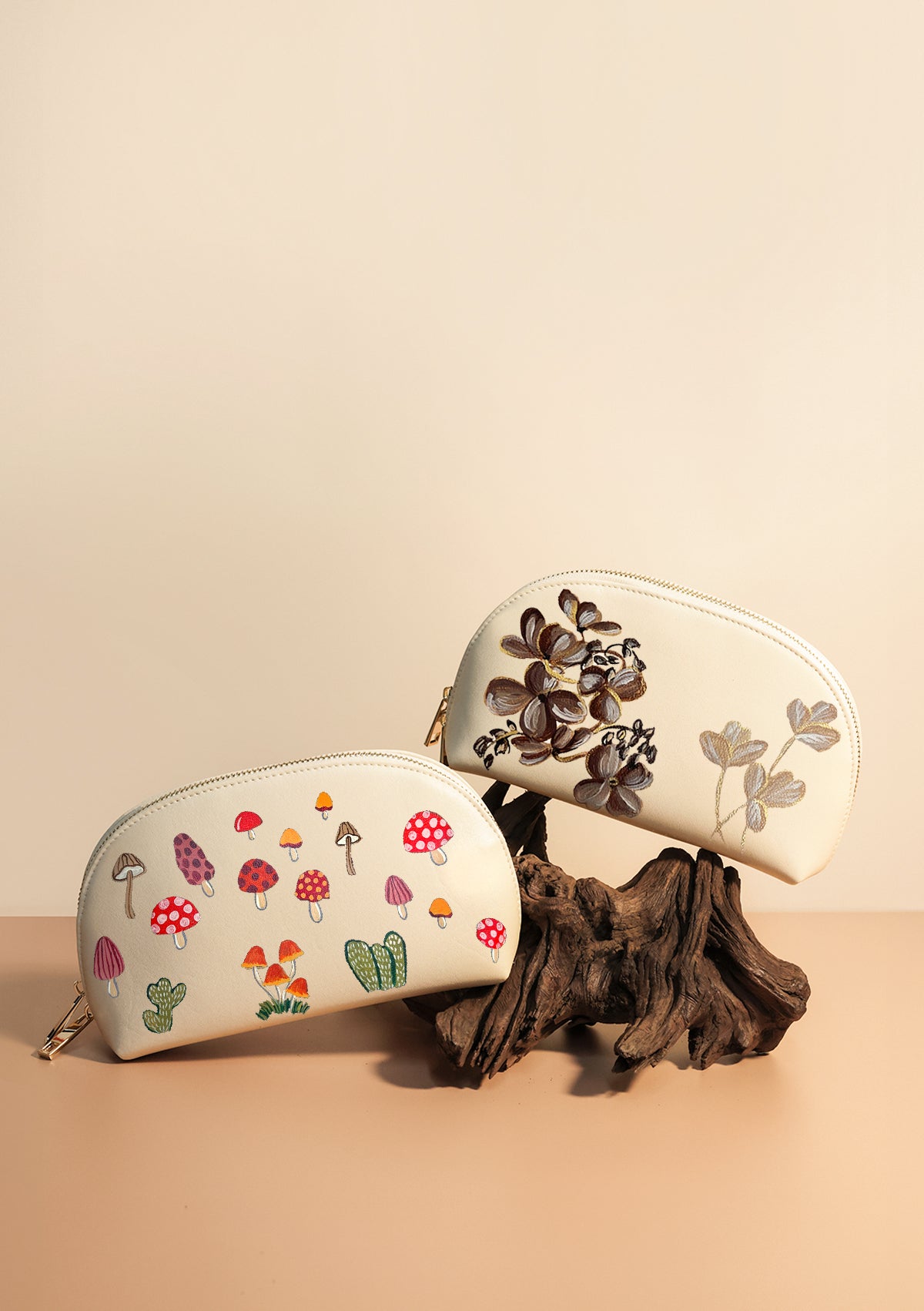 Mushrooms Beige Makeup Bag