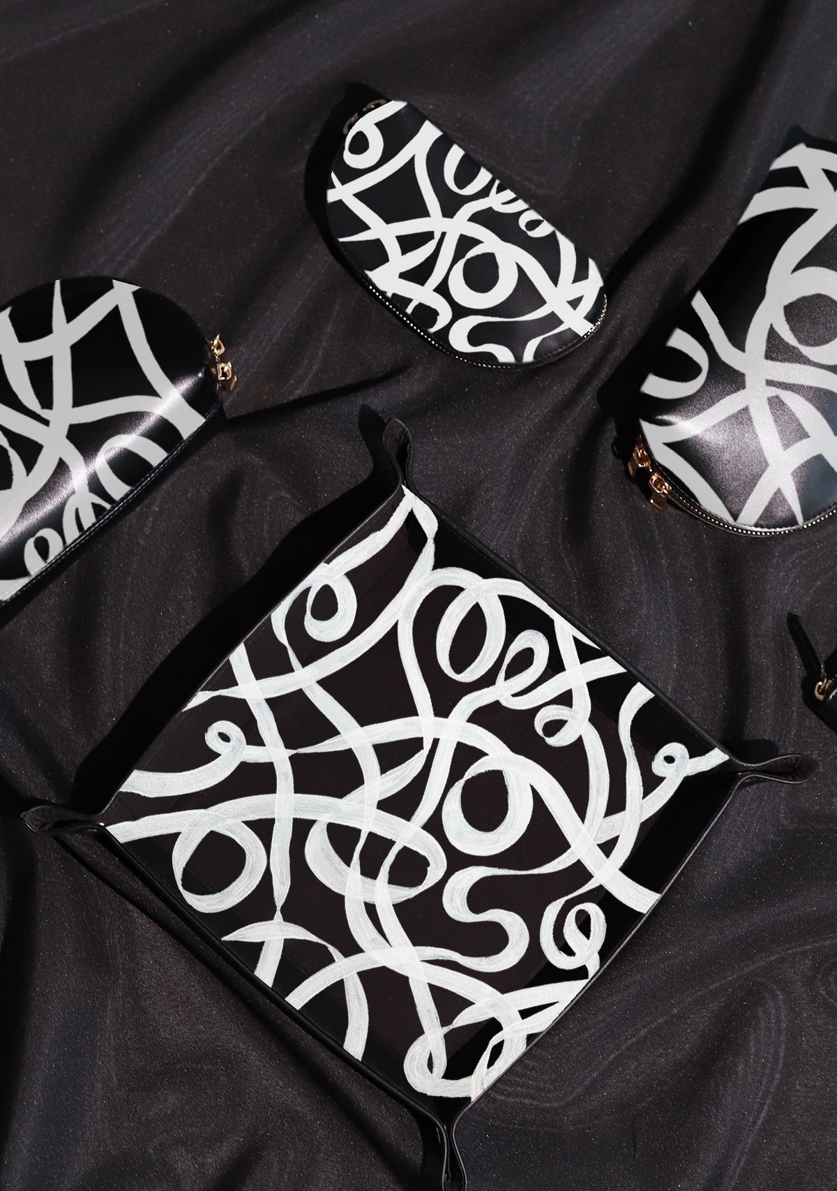 Infinite Black Tray