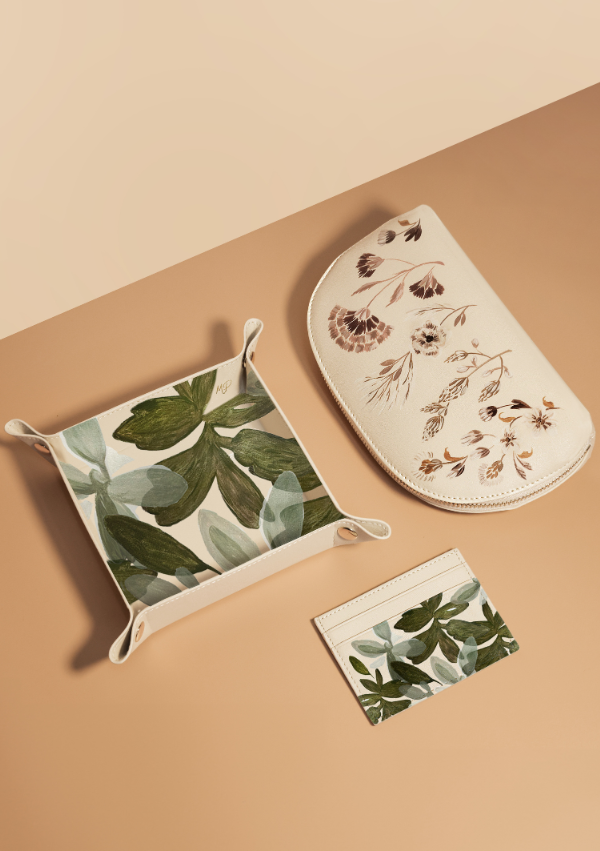 Fantasy Leaves Beige Tray