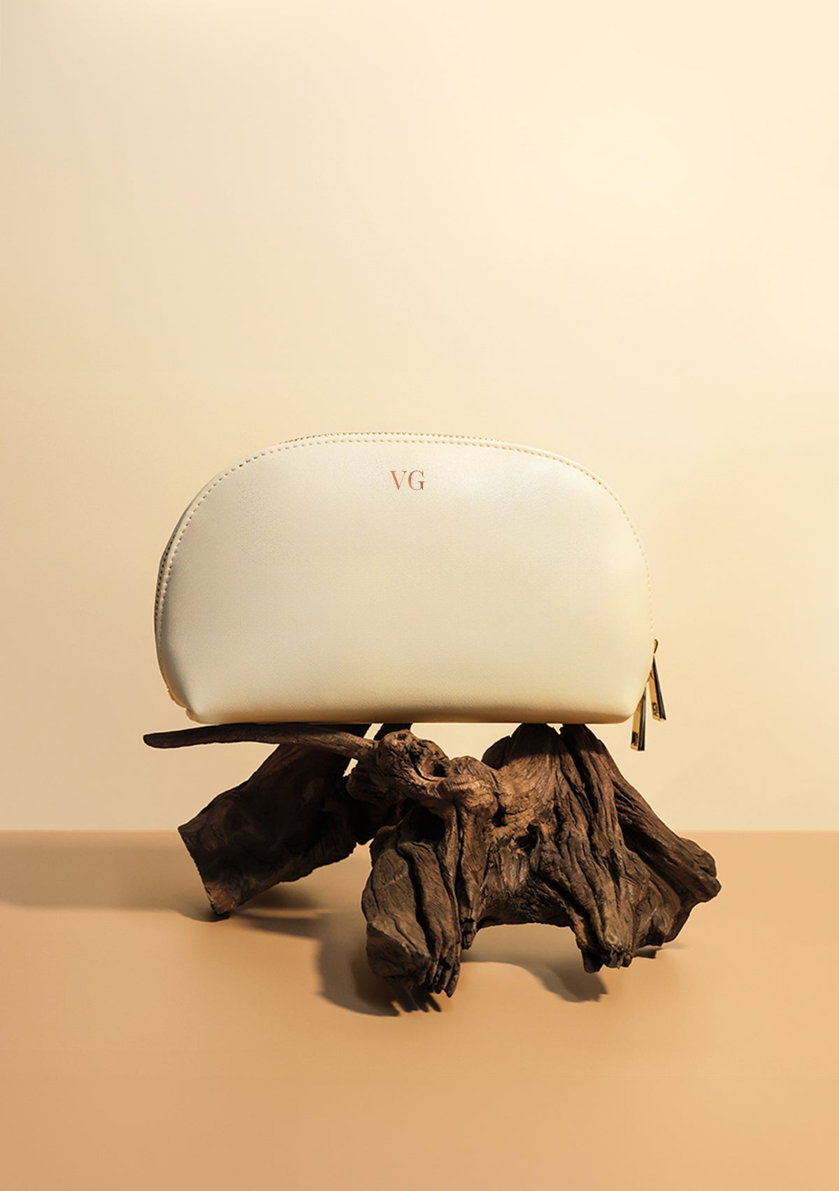 Chocolate Grid Beige Makeup Bag - ALEPEL