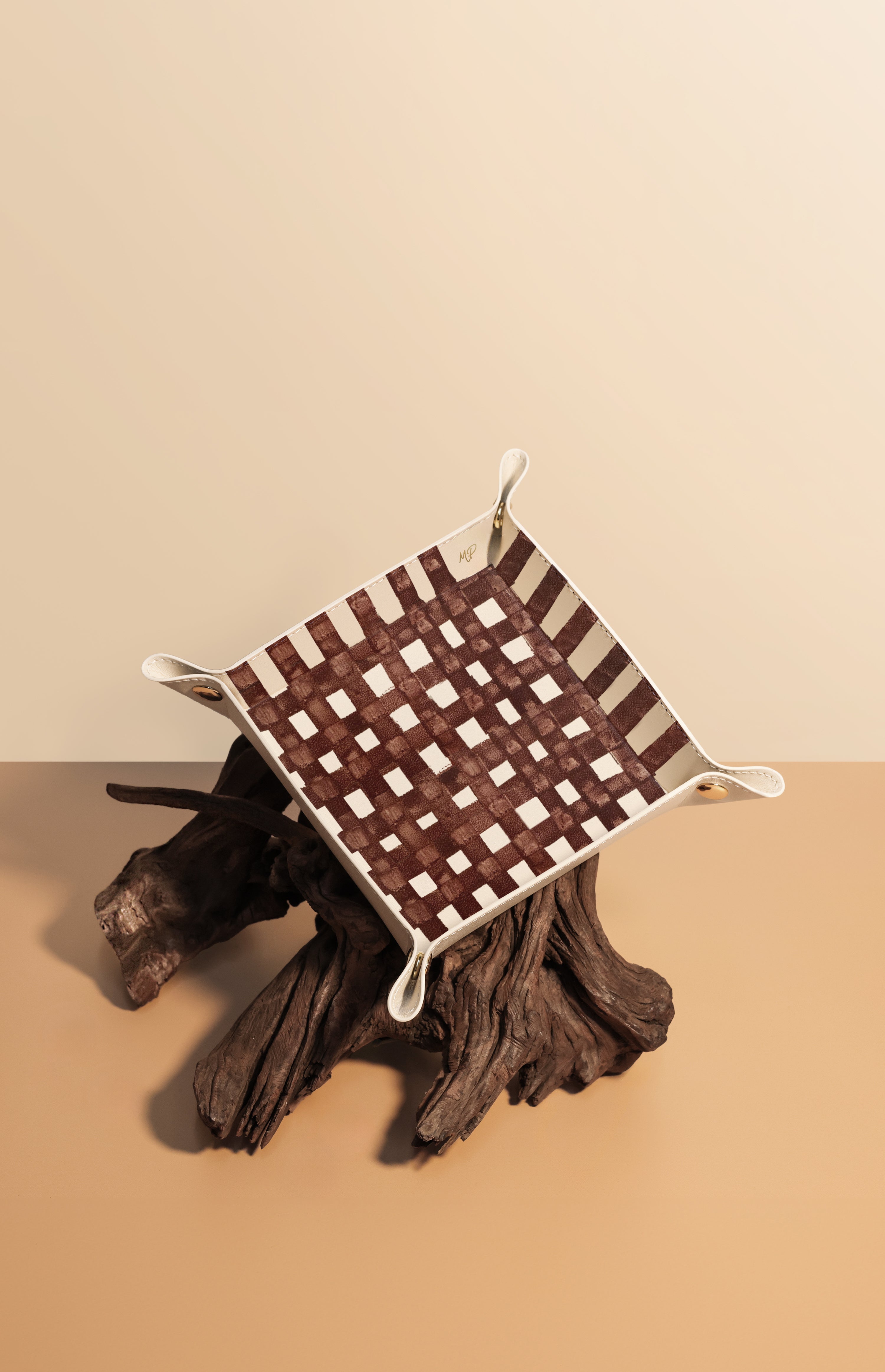Chocolate Grid Beige Tray - ALEPEL