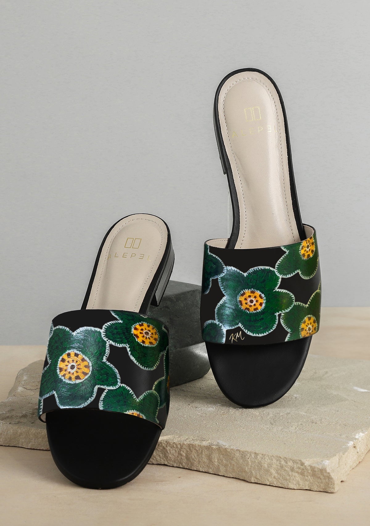 Crochet Black Slide - ALEPEL