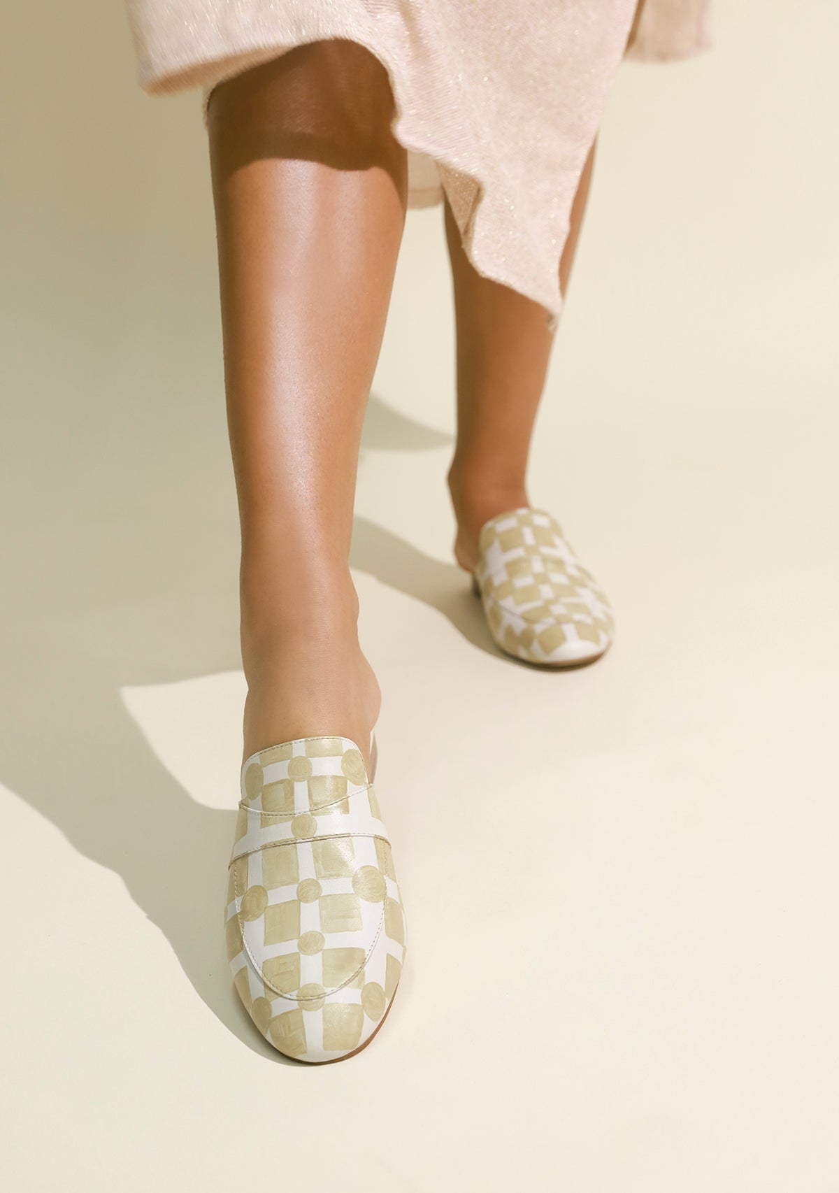 Geos White Mule - ALEPEL