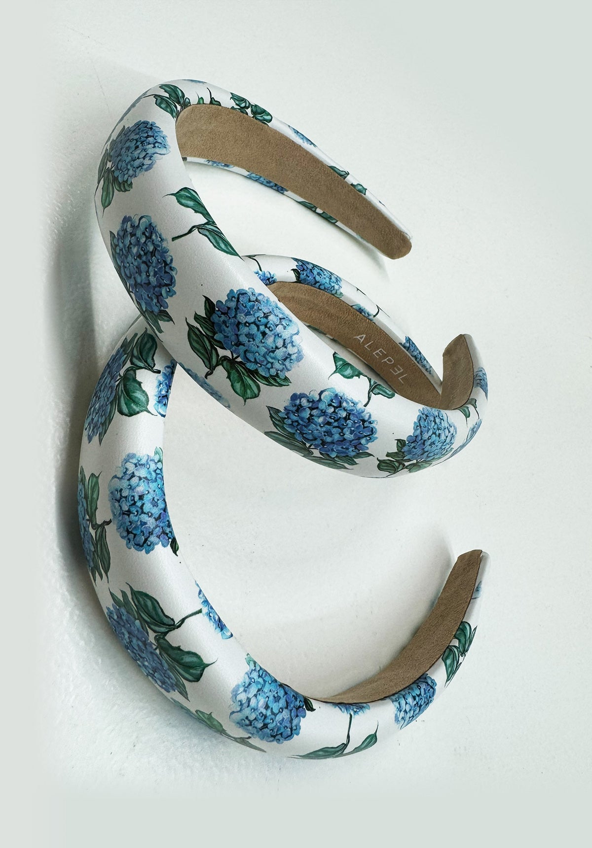 Hydrangea Limited Edition White Headband - ALEPEL