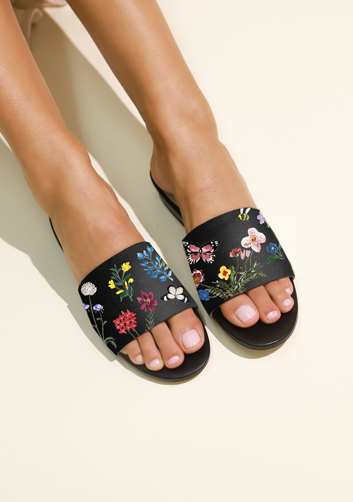 Pressed Flowers Black Slide - ALEPEL