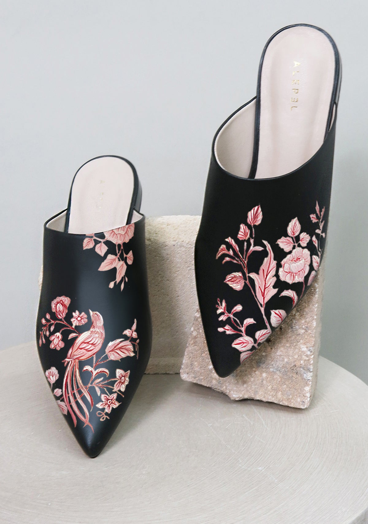 Eden Garden Black Pointe