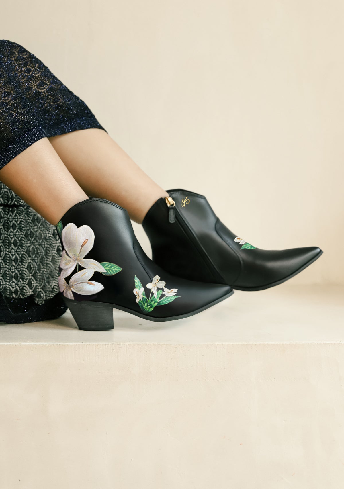 Mariposa Black Cowboy Boot - ALEPEL