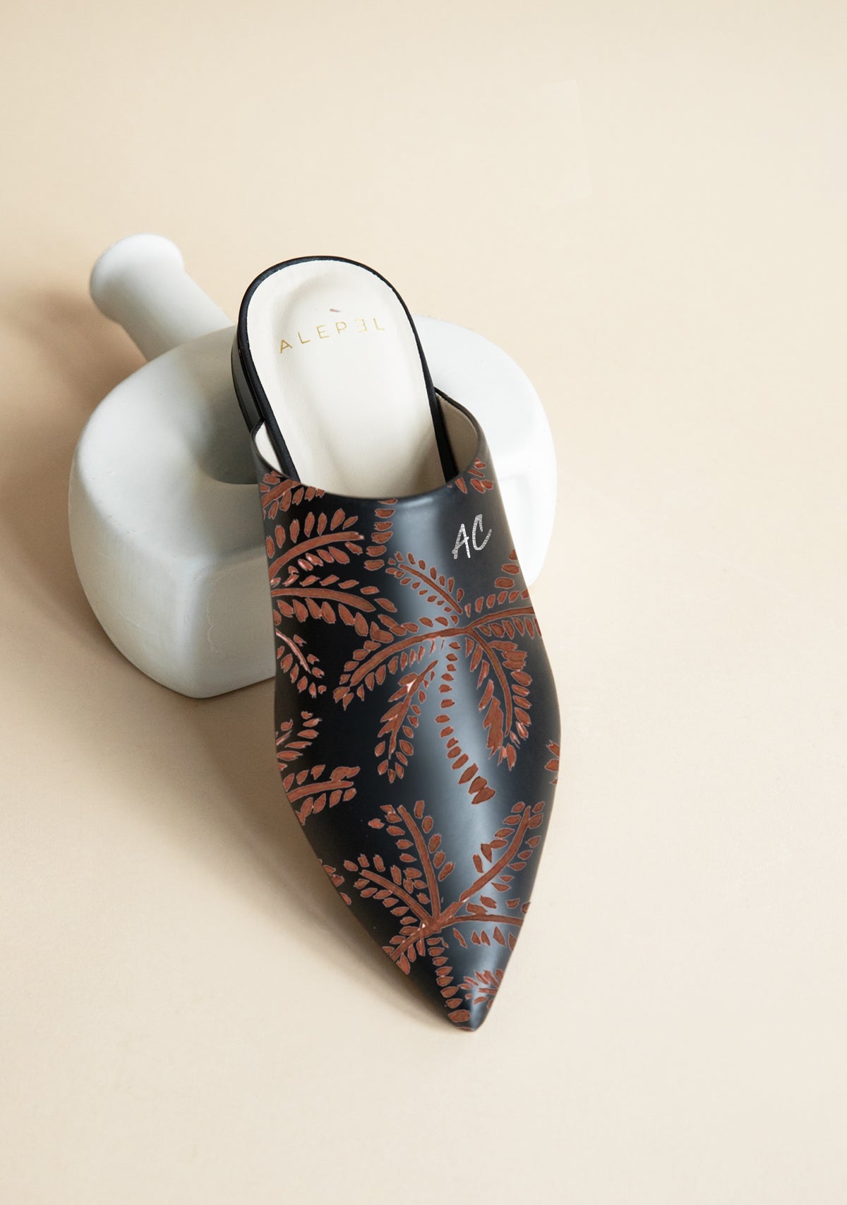 Terracotta Abstract Palms Black Pointe - ALEPEL