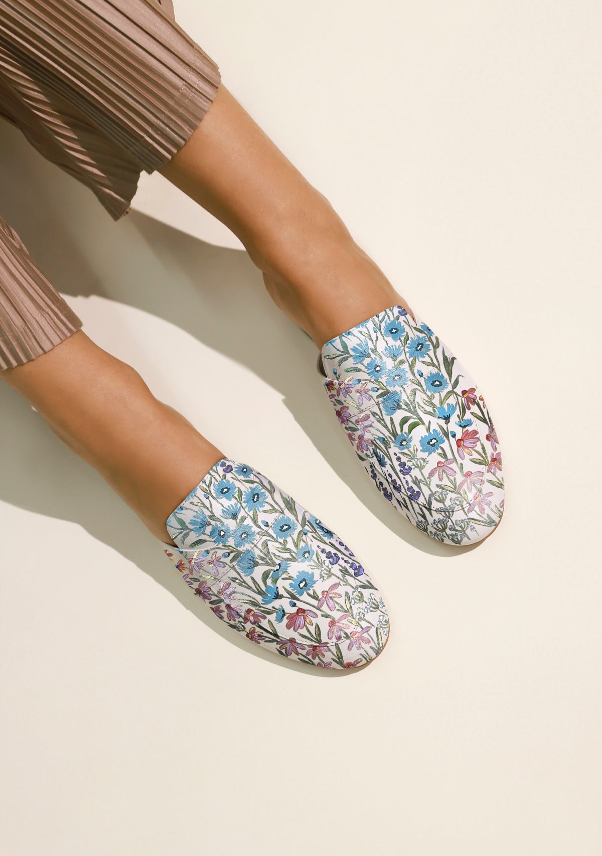 Floral Print White Mule