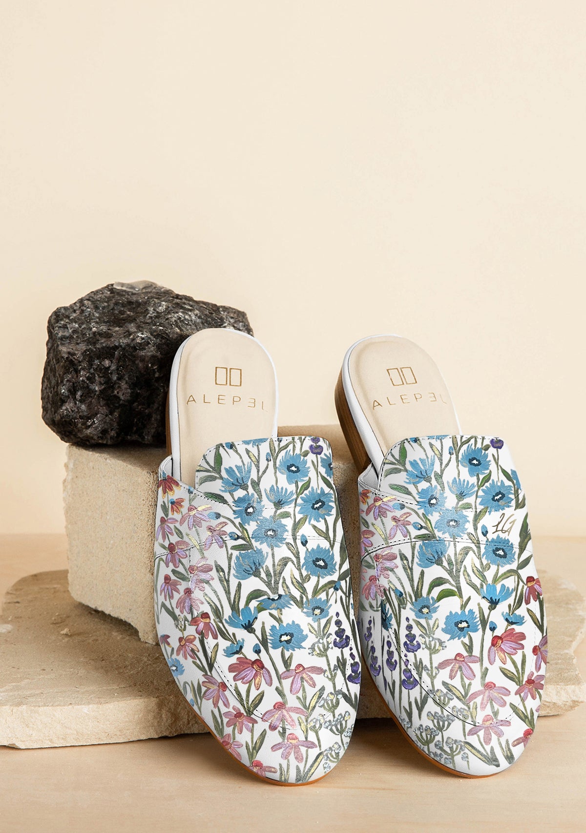 Floral Print White Mule