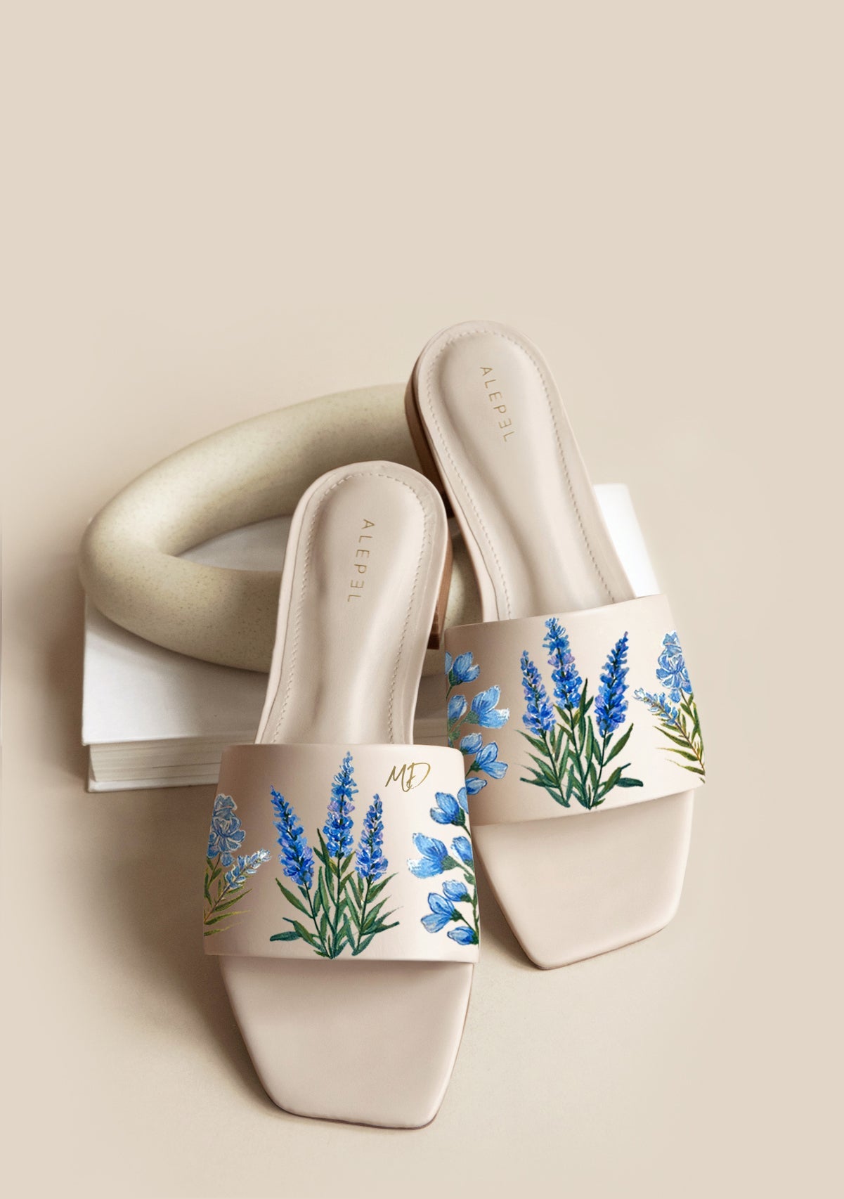 Blue Flowers Beige Square - ALEPEL