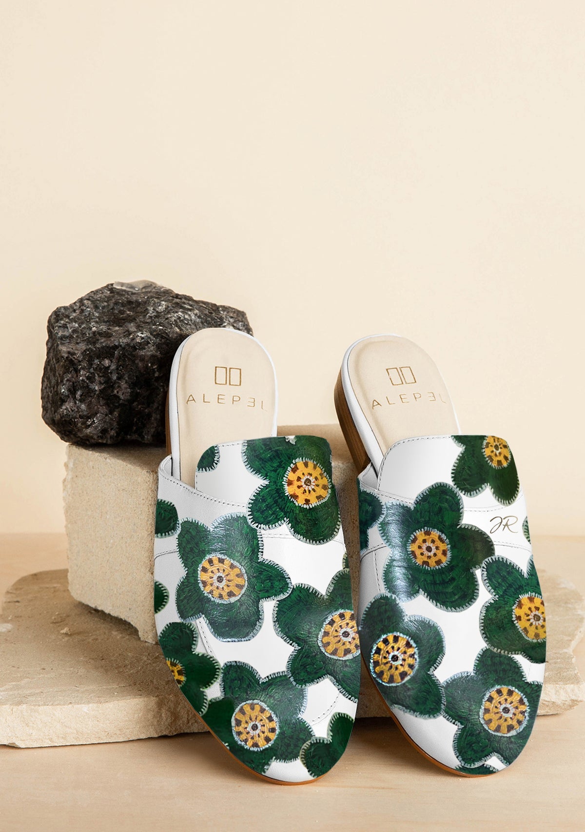 Crochet White Mule - ALEPEL