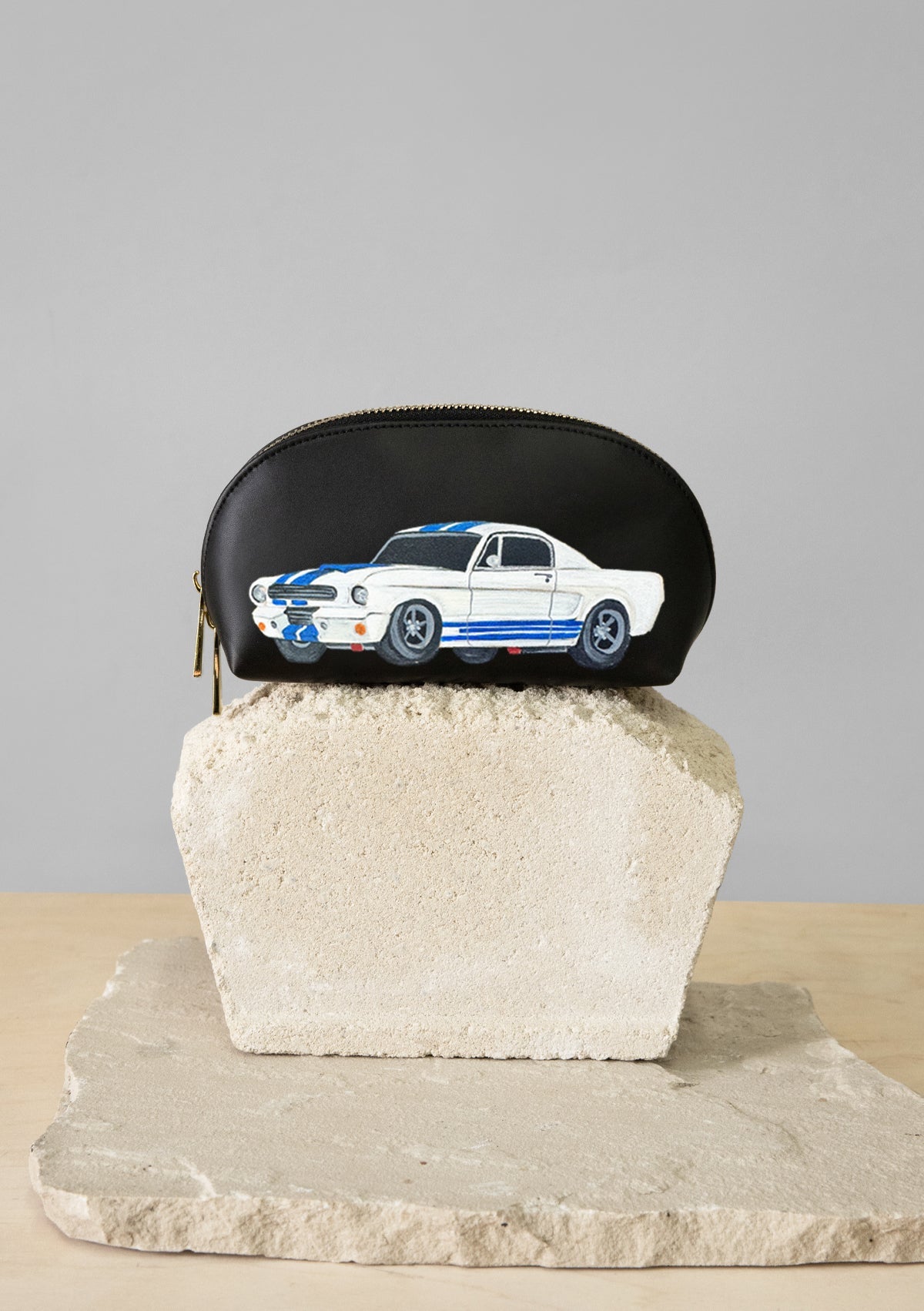 Fastback Black Makeup Bag - ALEPEL