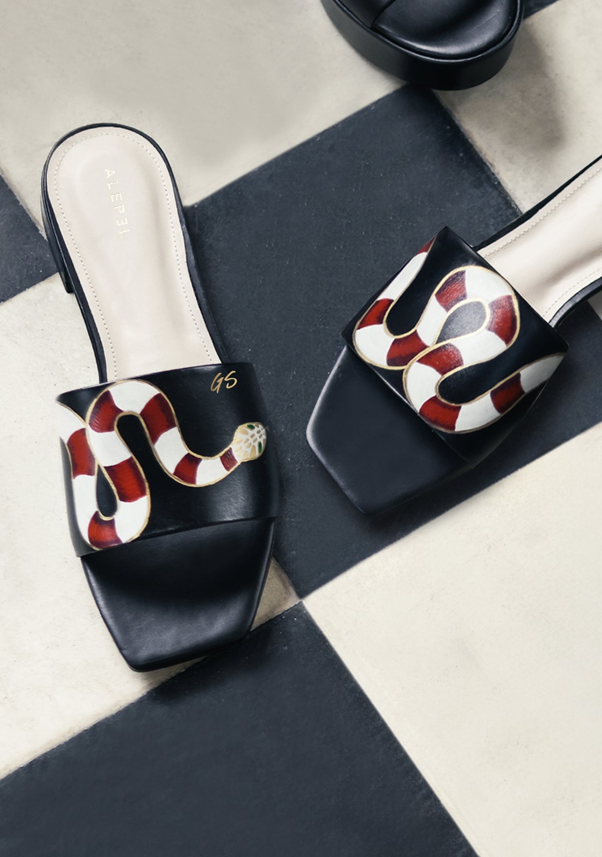 Gold Snake Black Square - ALEPEL