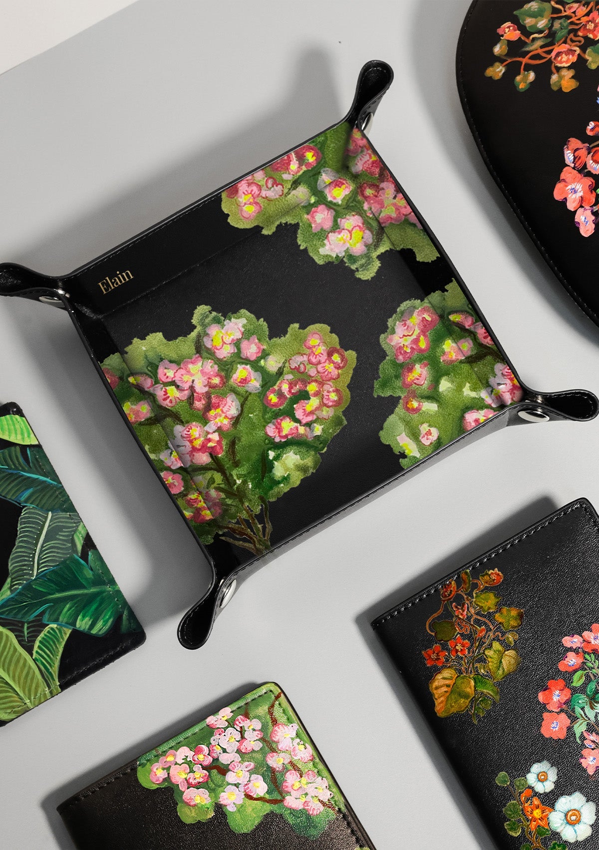 Magnolia Black Tray - ALEPEL