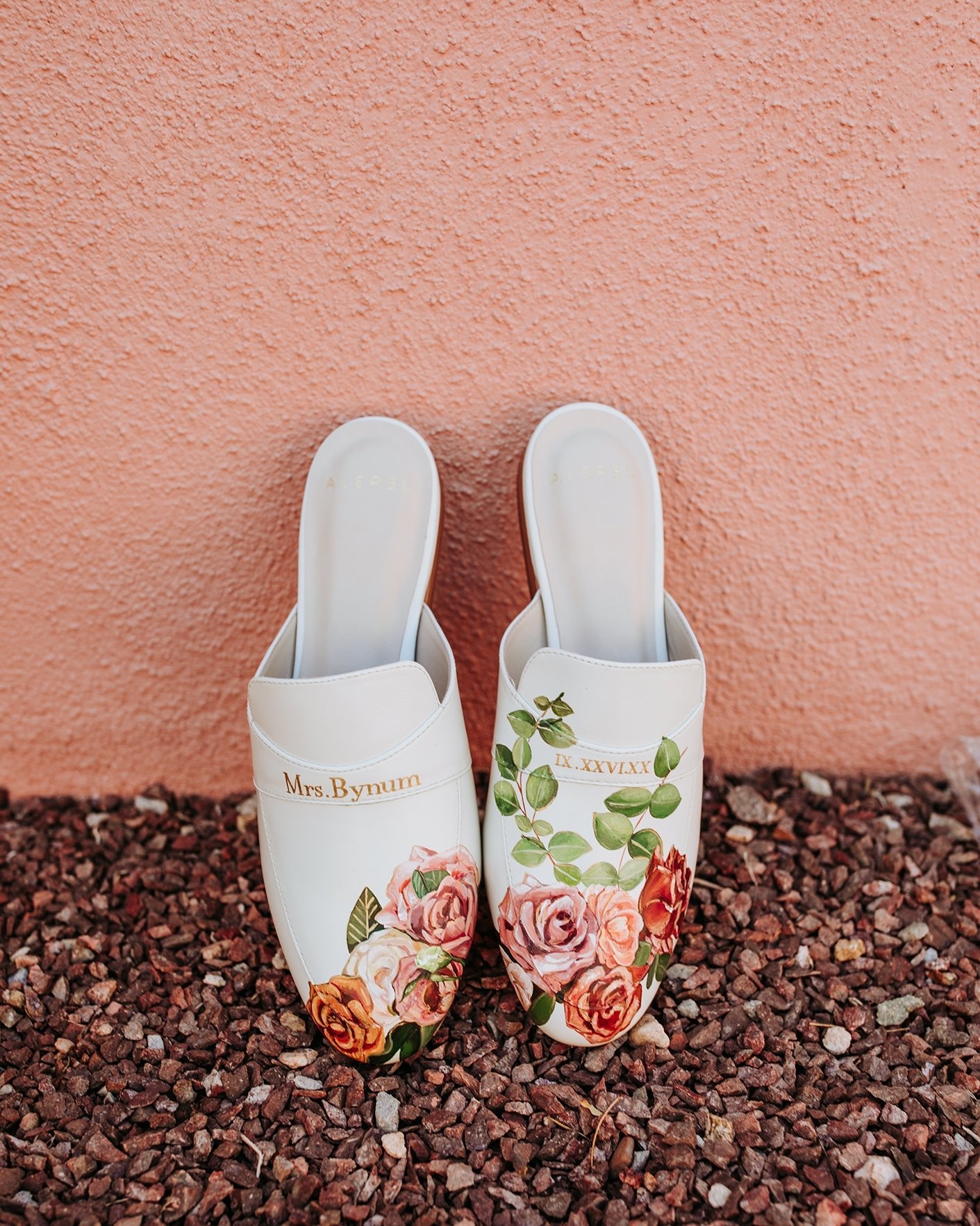 Bridal Bouquet White Mule - ALEPEL