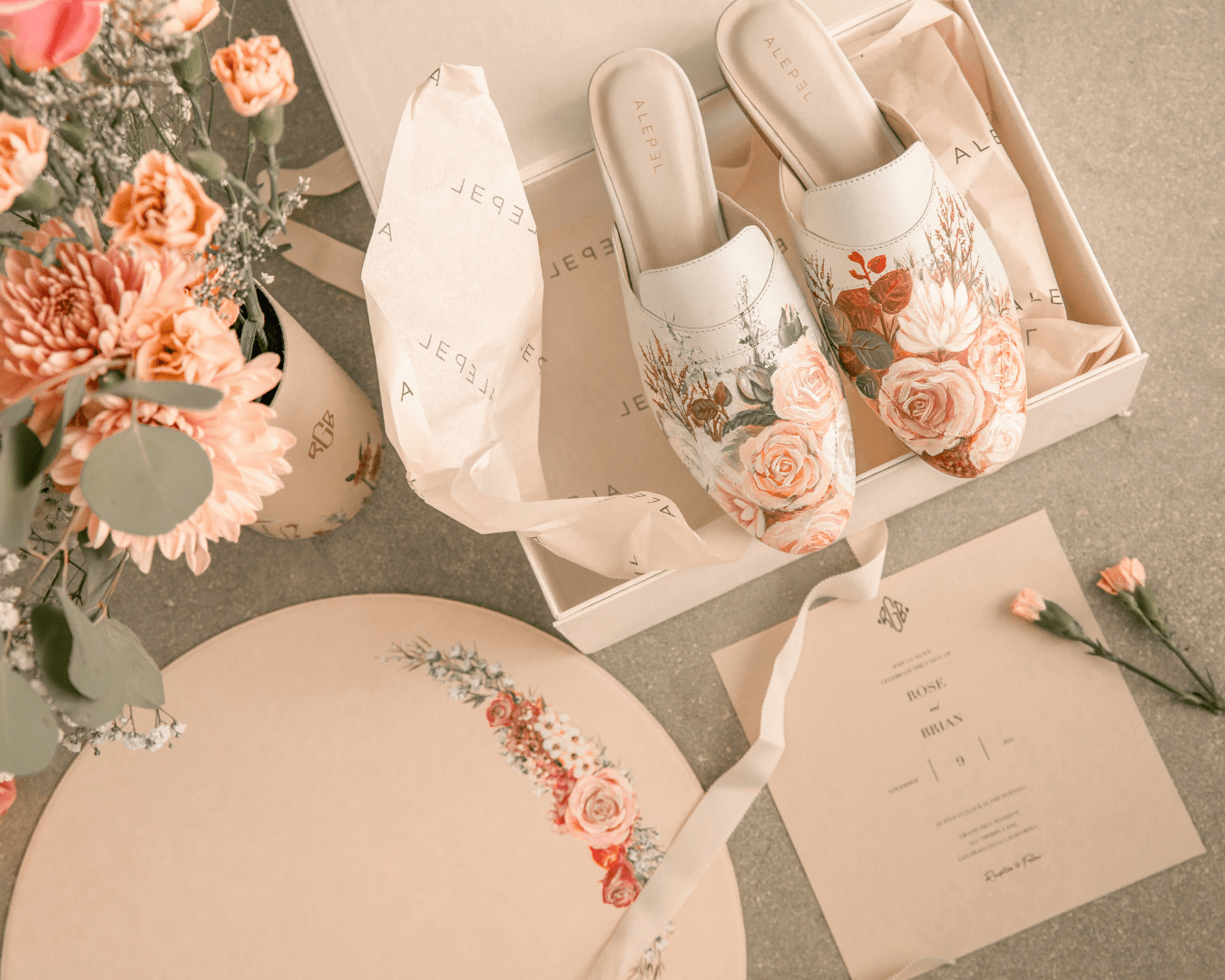 Bridal Bouquet White Mule - ALEPEL