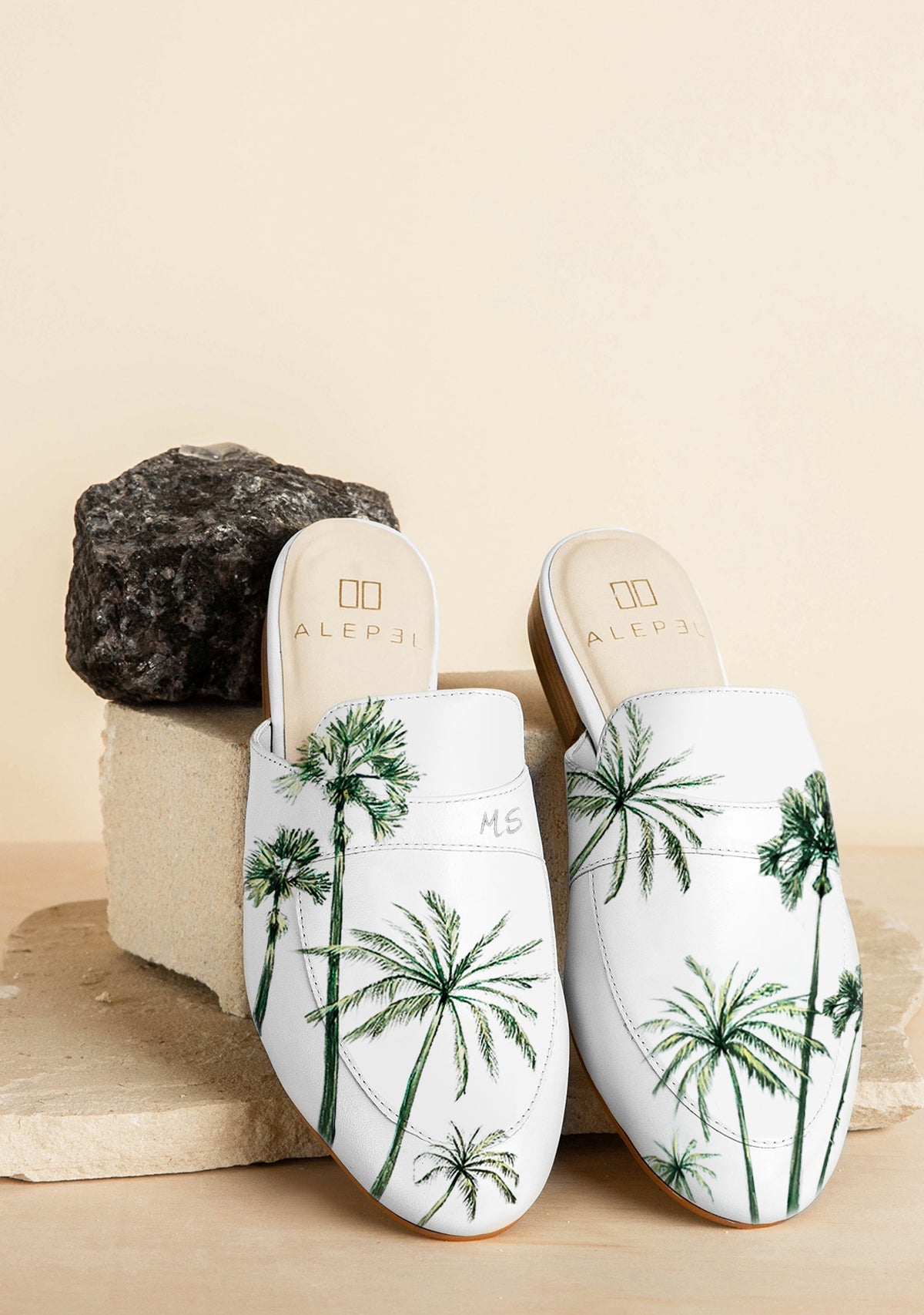 Cocora Valley White Mule - ALEPEL