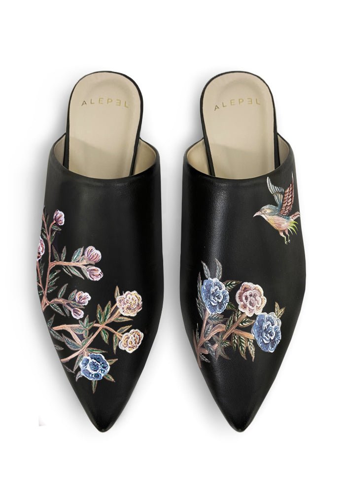 Roses and Swallow Black Pointe - ALEPEL