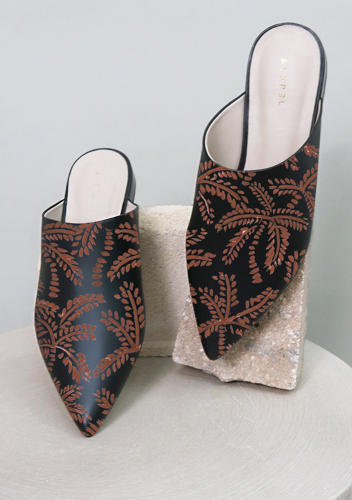 Terracotta Abstract Palms Black Pointe - ALEPEL